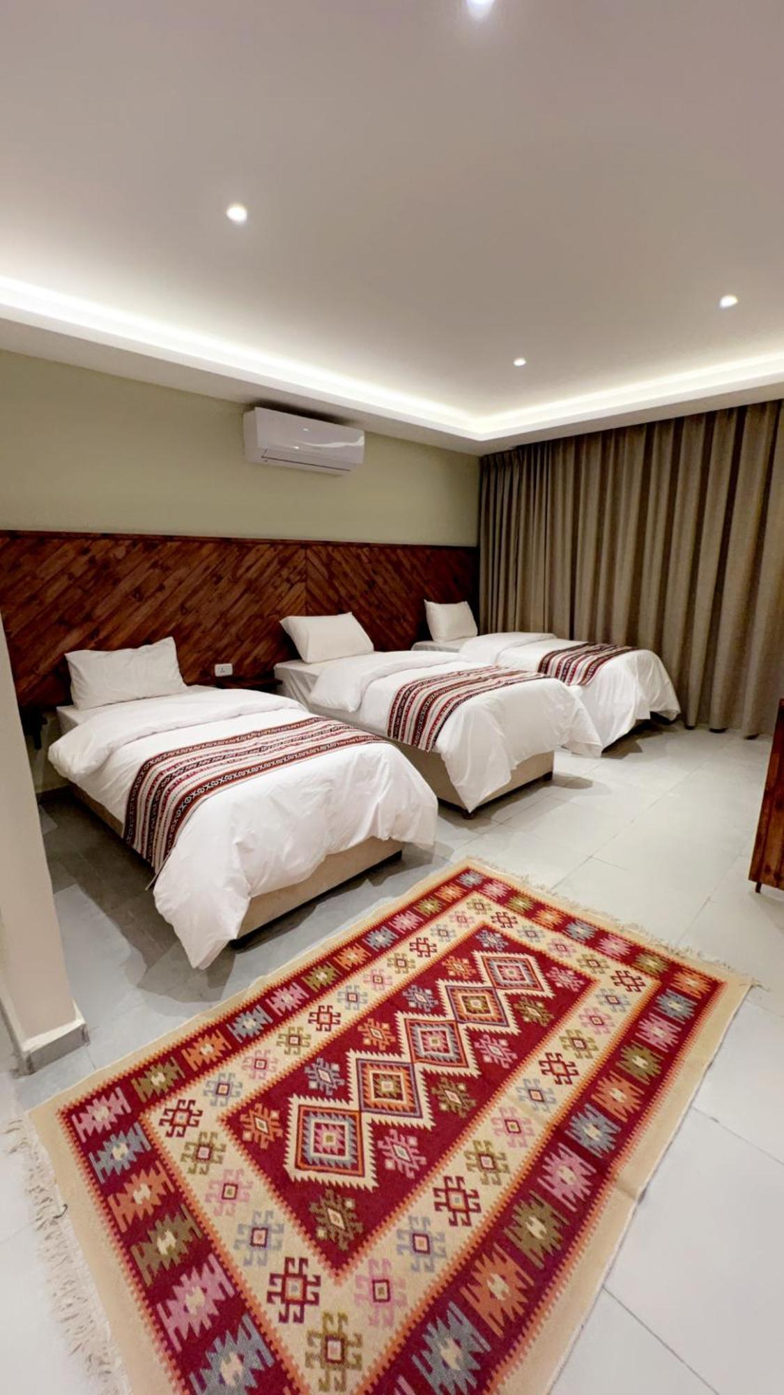 Jawad Hotel By Sandra Amman Bagian luar foto