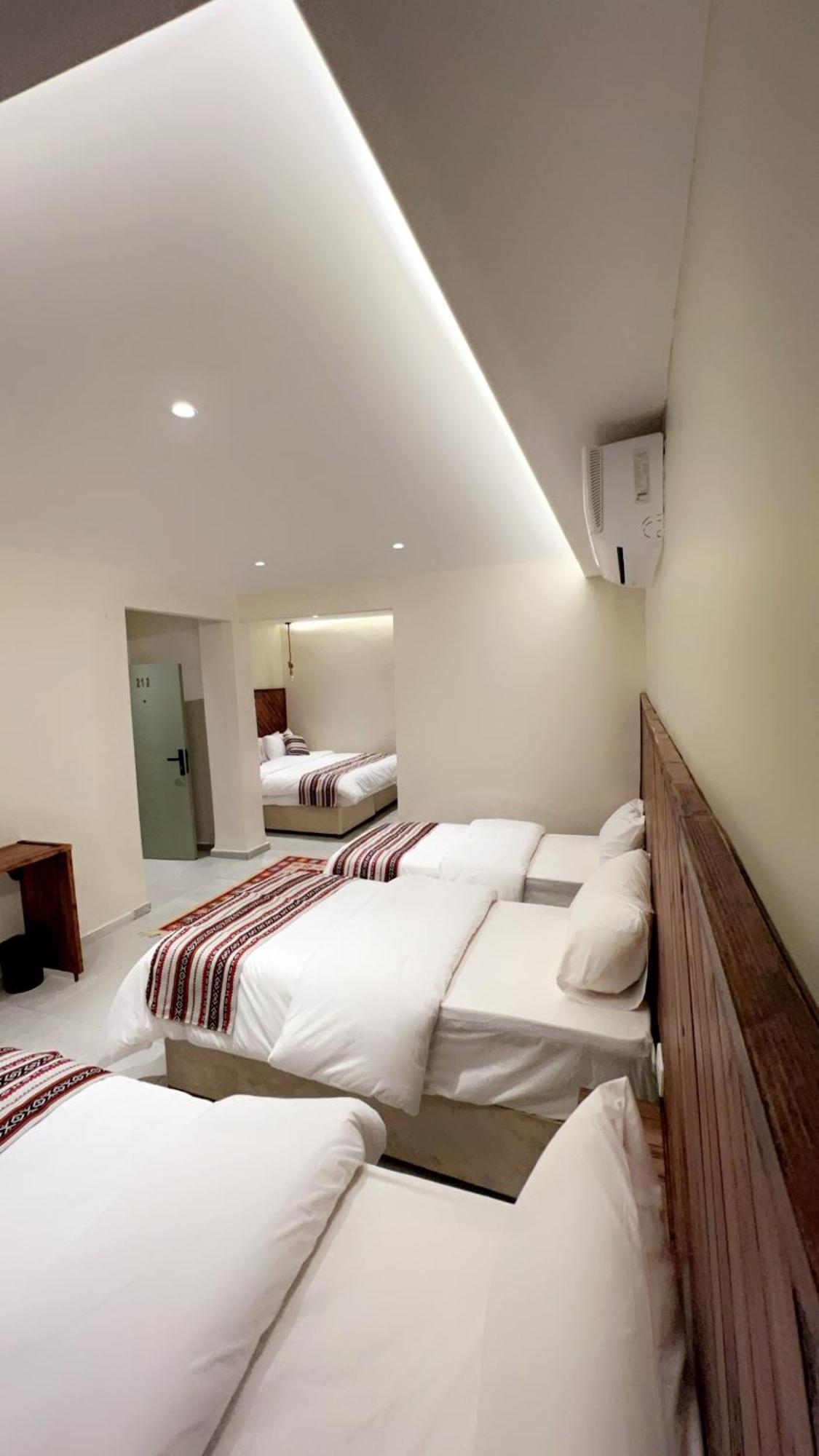 Jawad Hotel By Sandra Amman Bagian luar foto